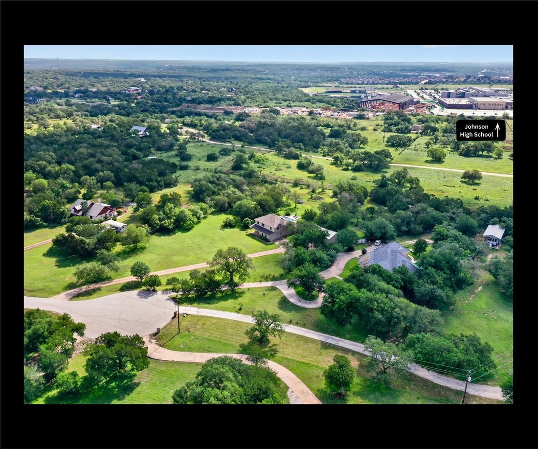 House in Buda, Texas, United States 3 - 18148016