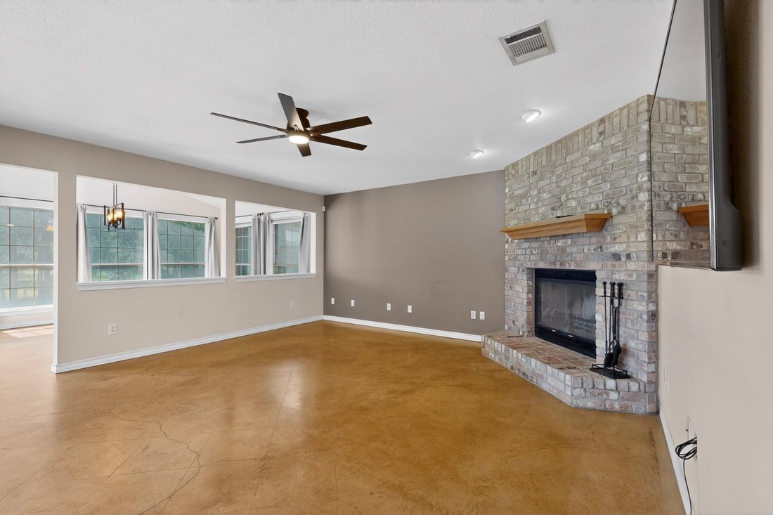 House in Buda, Texas, United States 5 - 18148016