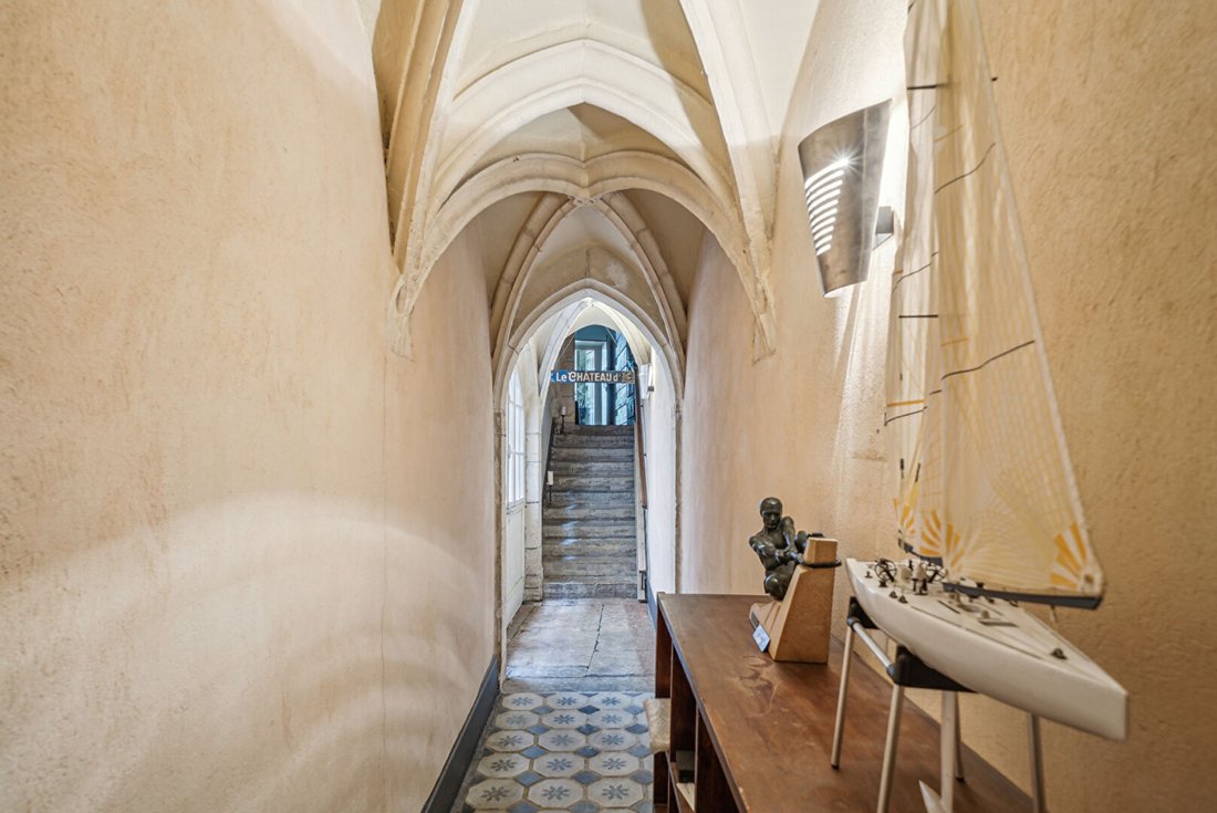 Apartment in Vieux Lyon, Lyon 5e Arrondissement, Lyon 4 - 18150473
