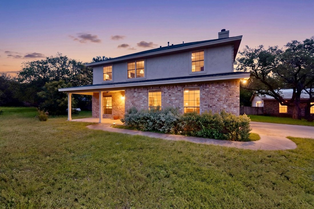 House in Buda, Texas, United States 2 - 18148016