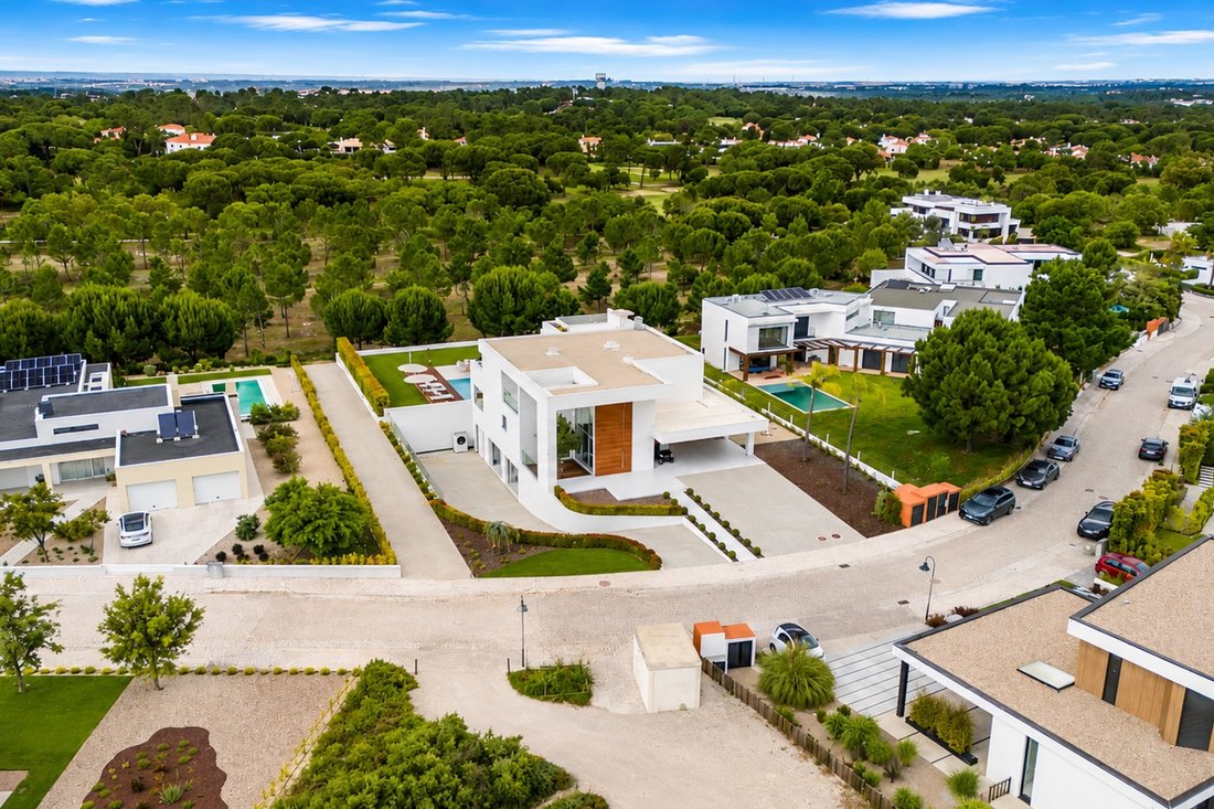 House in Quinta do Conde, Setubal, Portugal 4 - 15799295