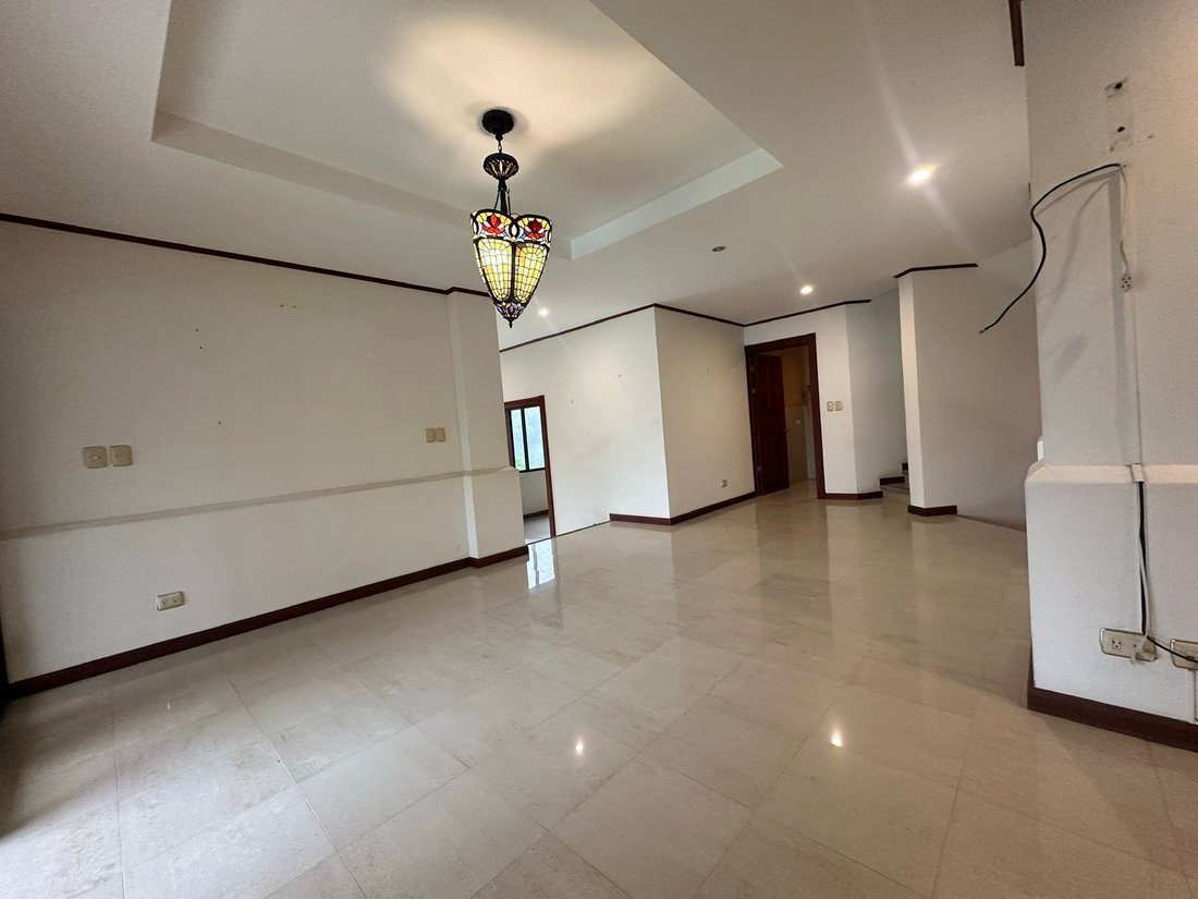 Condo in Ciudad Colón, San José Province, Costa Rica 5 - 18149736