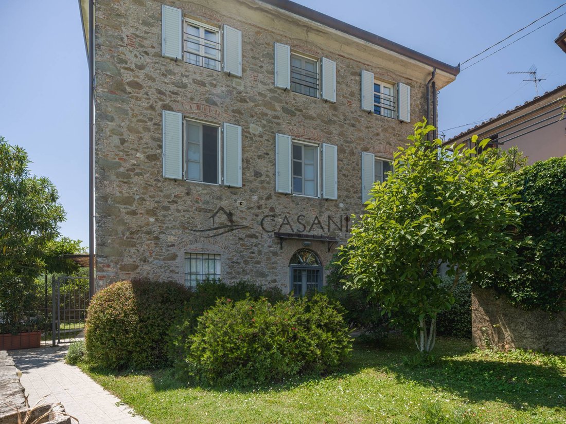 House in Camaiore, Tuscany, Italy 2 - 18150953