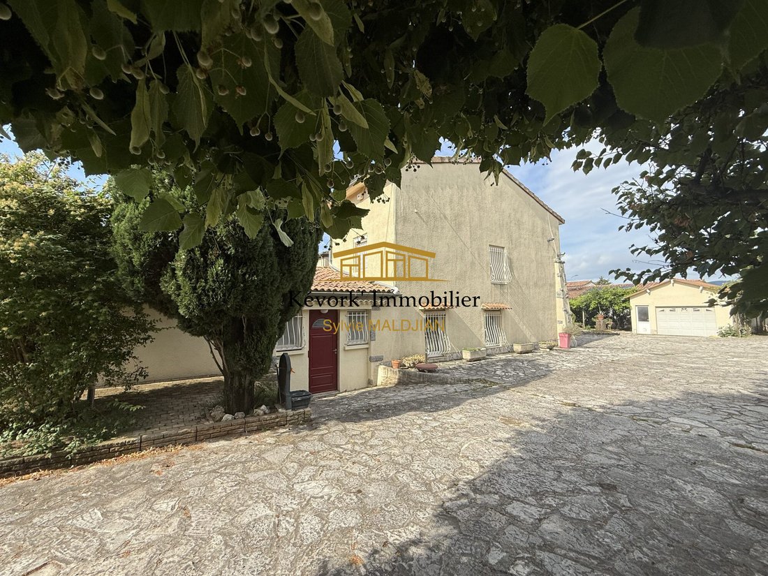 Farm Ranch in Chony, Bourg-les-Valence, France 3 - 18151250