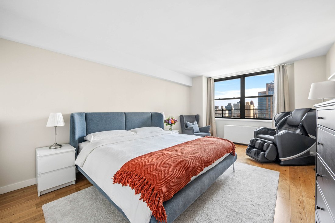 Co Op in New York, New York, United States 5 - 18151559
