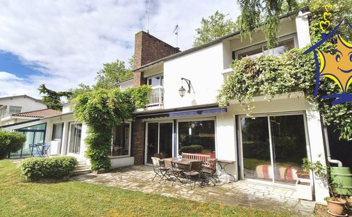 Villa a Centre Ville, Viry-Châtillon, Francia 1