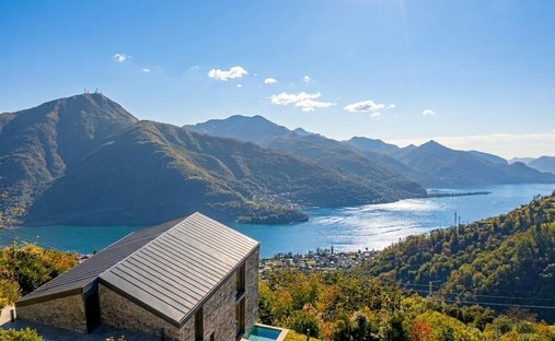 Villa a Gravedona ed Uniti, Lombardia, Italia 1