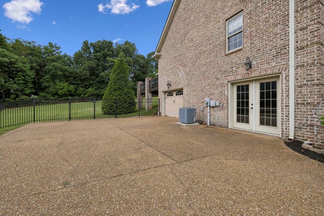 House in Springfield, Tennessee, United States 3 - 18152004