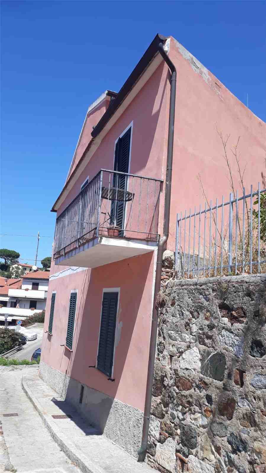 House in Porto Azzurro, Tuscany, Italy 1 - 10667011