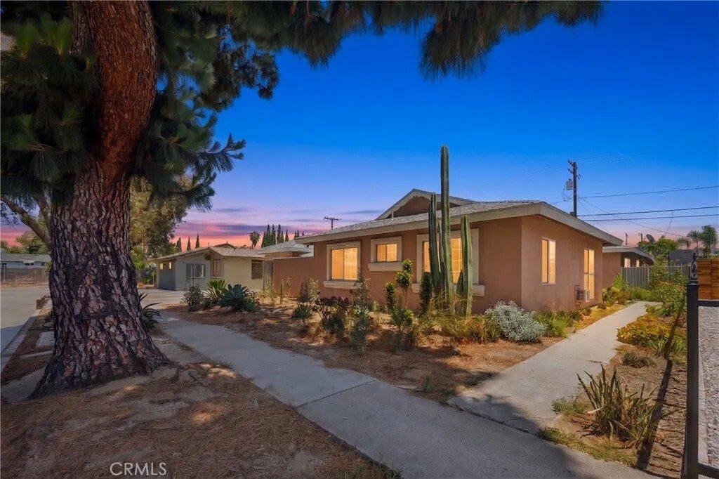 Orange, California, United States 1 - 18151801