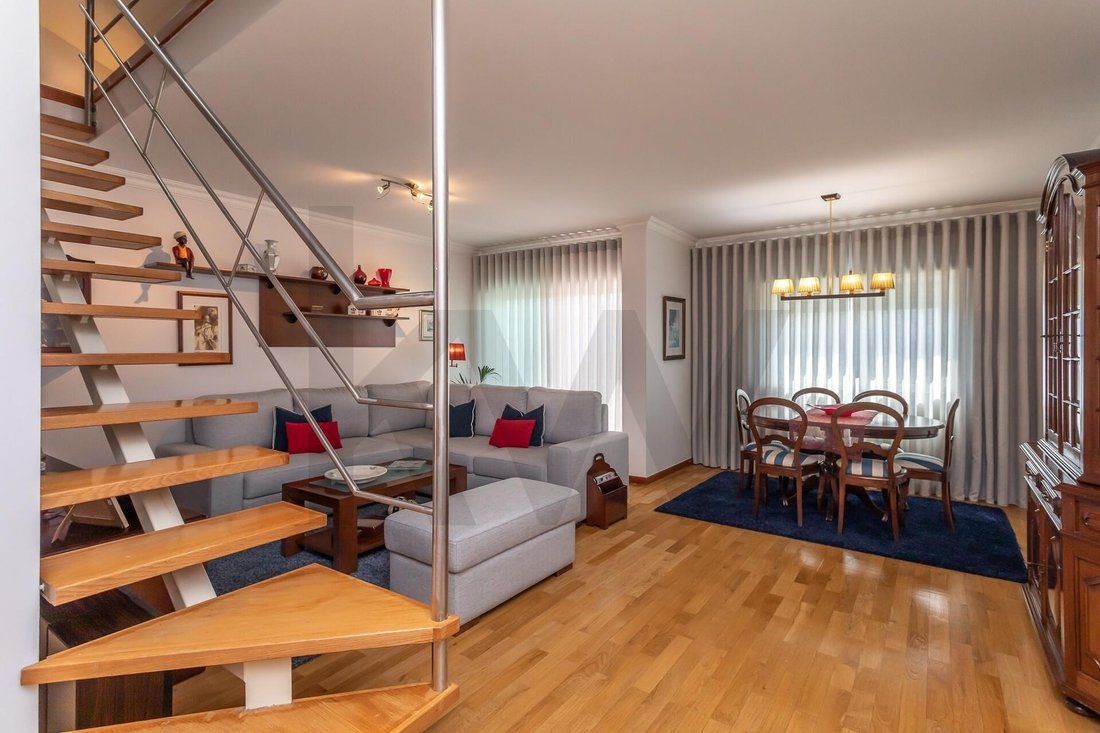 Apartment in Mina de Agua, Lisbon, Portugal 1 - 18152415