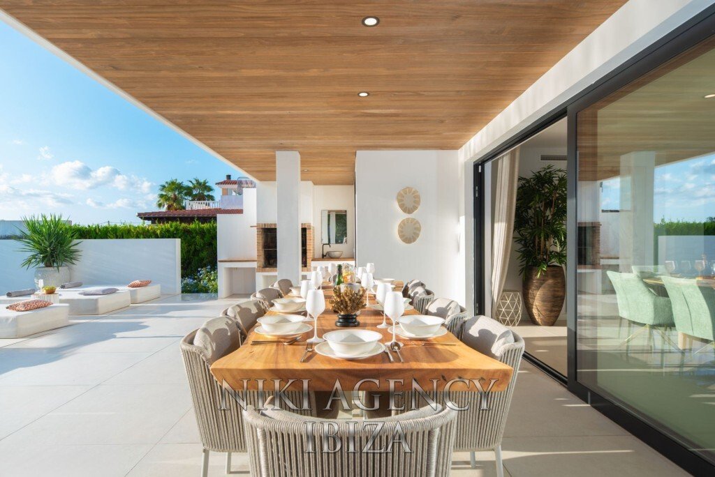 House in Santa Eularia des Riu, Balearic Islands, Spain 5 - 18152346
