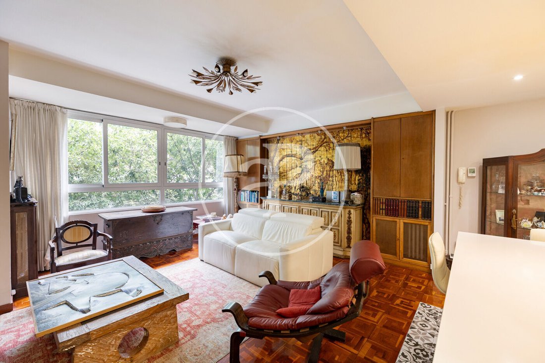 Apartment in Sarrià-Sant Gervasi, Barcelona, Spain 2 - 18152086