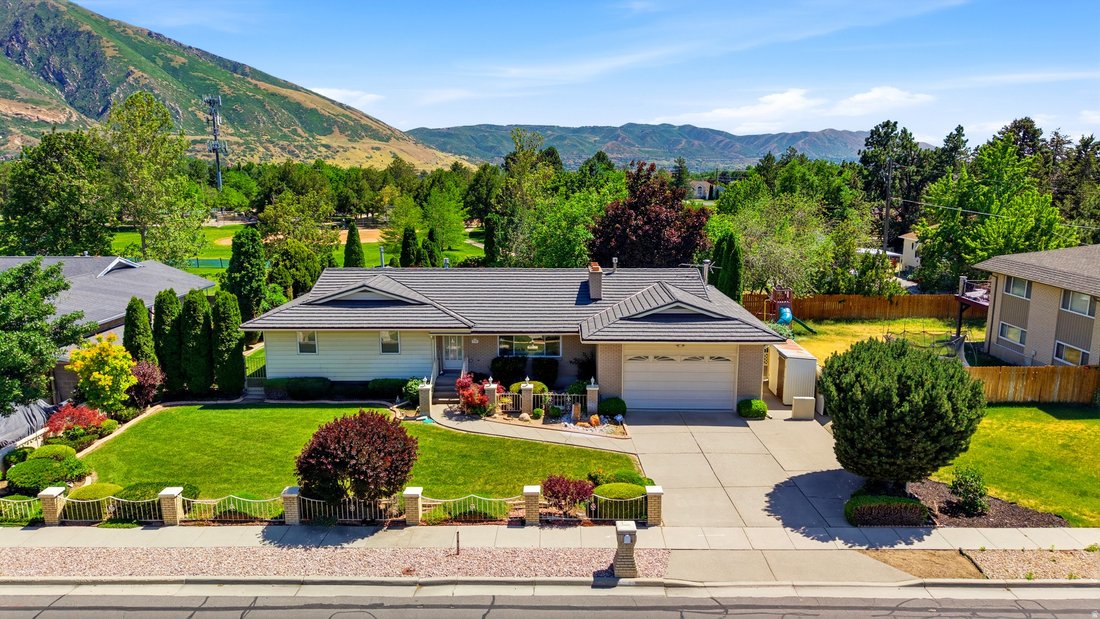 House in Sandy, Utah, United States 1 - 18152076