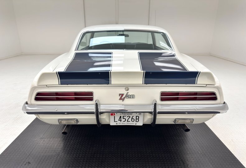 Coupe in Morgantown, United States 4 - 18152481