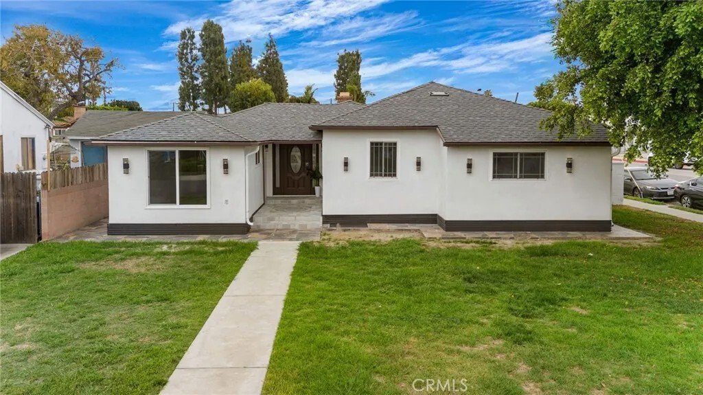 House in Downey, California, United States 2 - 18151840