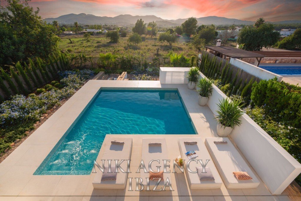 House in Santa Eularia des Riu, Balearic Islands, Spain 1 - 18152346