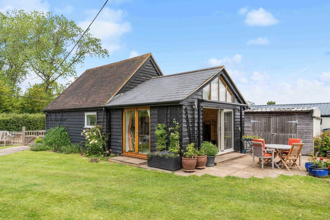 House in Furneux Pelham, England 4 - 15893069