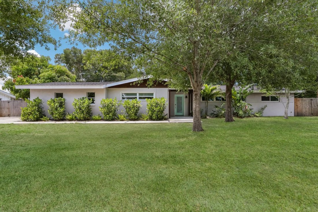 House in Sarasota, Florida, United States 2 - 18152143