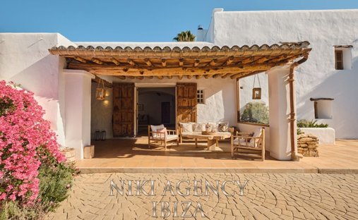 House in Santa Eularia des Riu, Balearic Islands, Spain 1