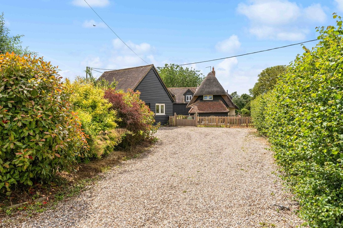 House in Furneux Pelham, England 5 - 15893069