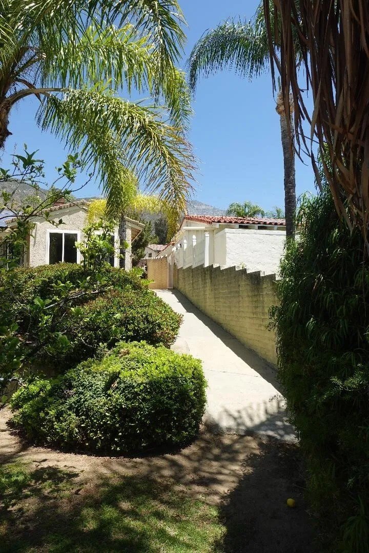House in Upland, California, United States 4 - 18151835
