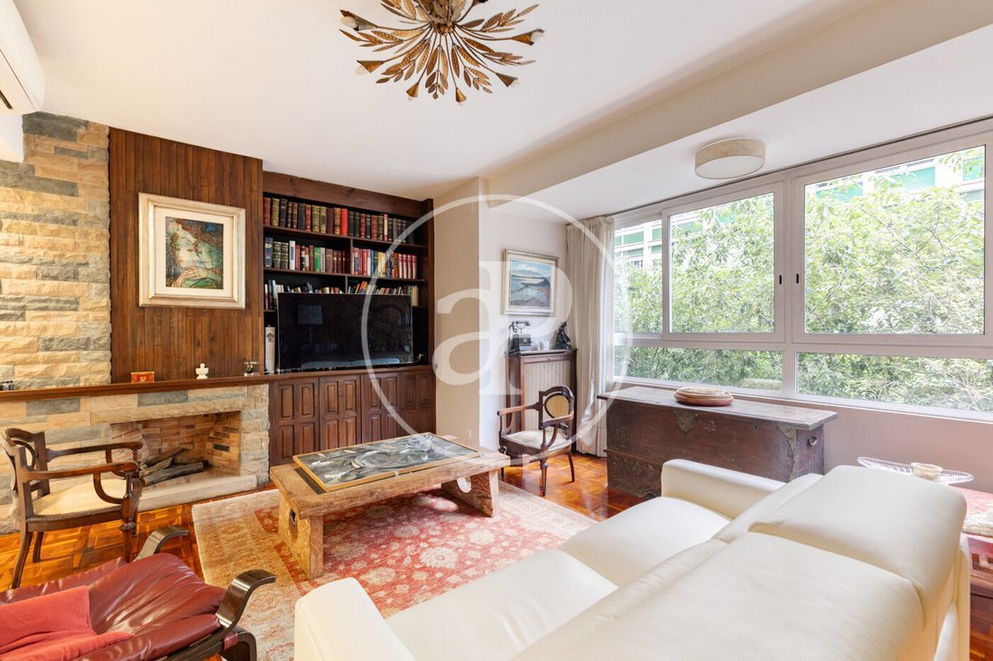 Apartment in Sarrià-Sant Gervasi, Barcelona, Spain 3 - 18152086