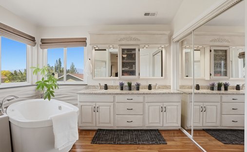 House in Sandy, Utah, United States 1