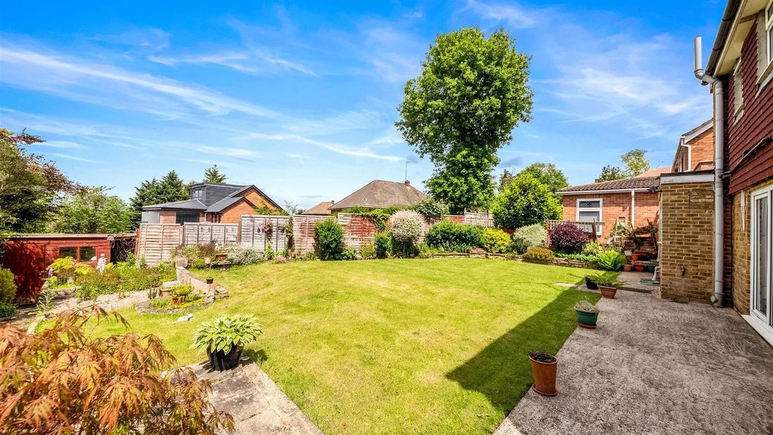 House in Willowbank, Bromley, England 5 - 17898298