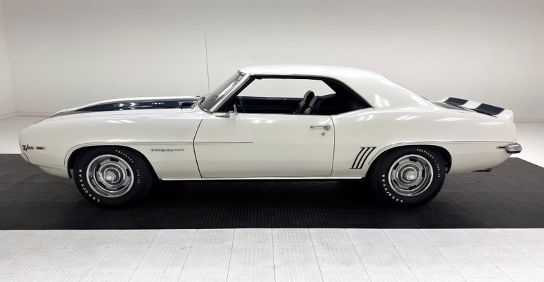 Coupe in Morgantown, United States 2 - 18152481