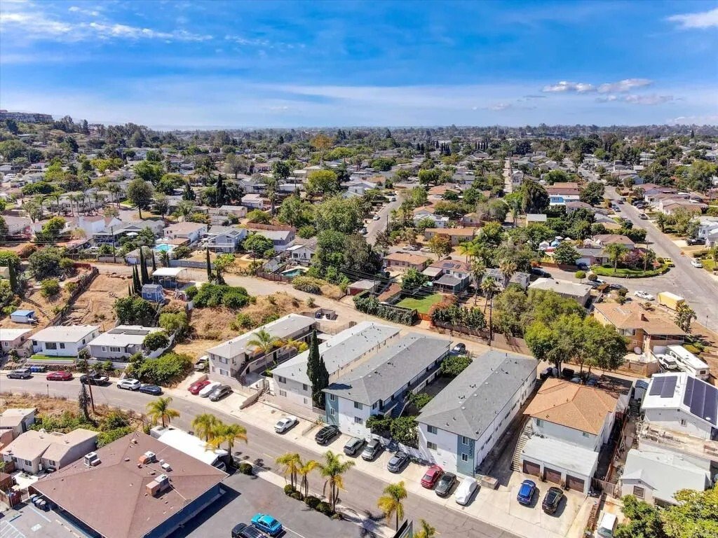 La Mesa, California, United States 5 - 18151860