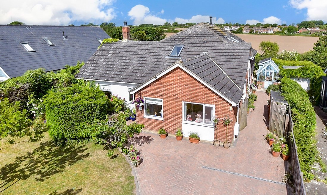 House in St Margarets Bay, Saint Margarets Bay, England 1 - 18152125