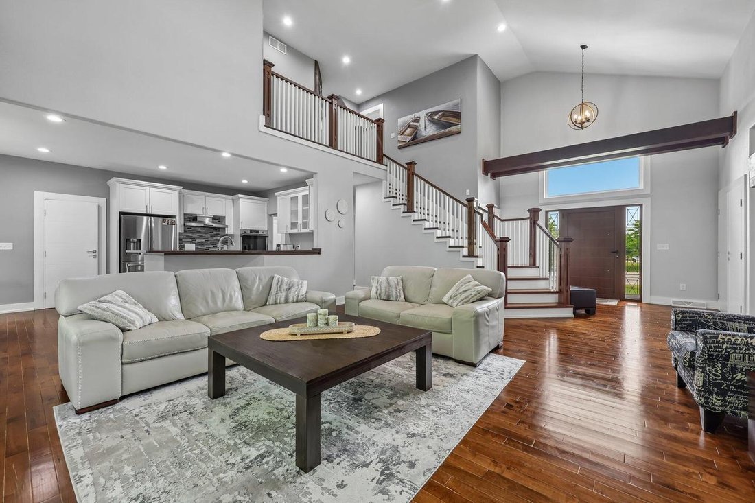 House in Muskego, Wisconsin, United States 3 - 18152117