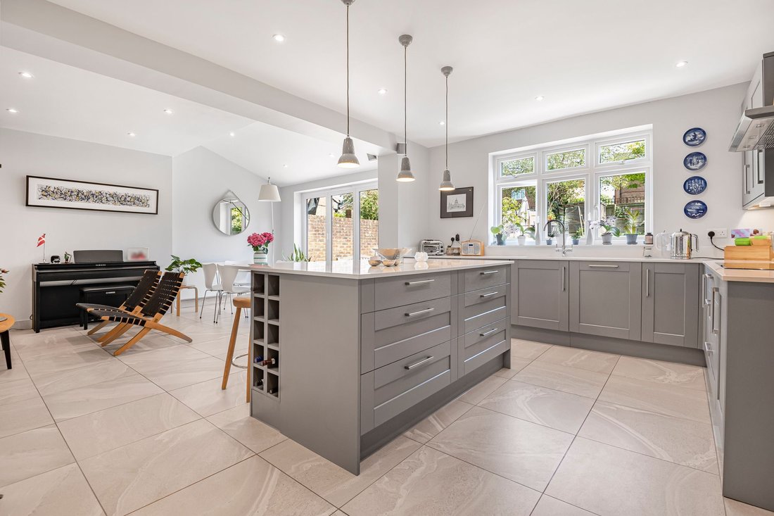 House in St Albans, England 2 - 18152118