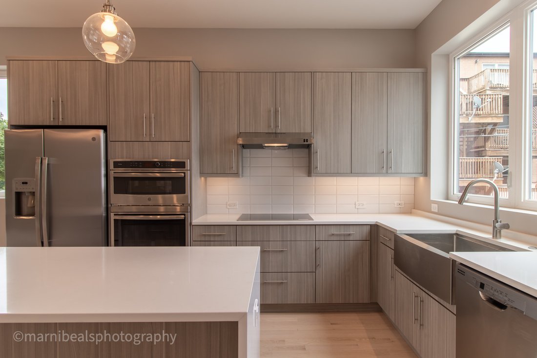 Chicago, Illinois, United States 3 - 18151789