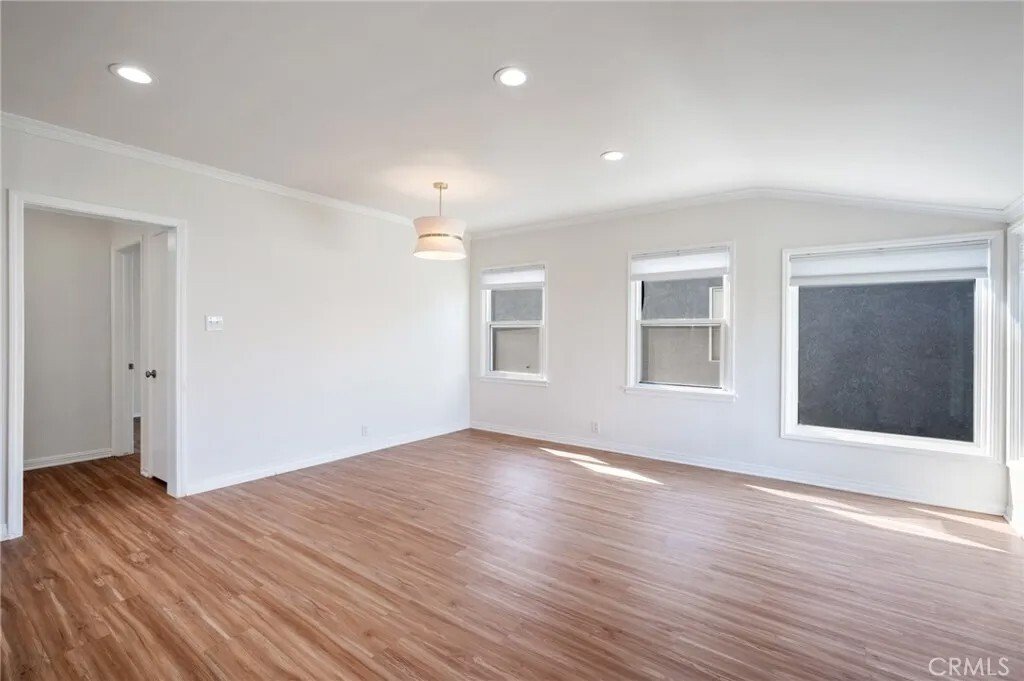 Condo in Gardena, California, United States 2 - 17710642