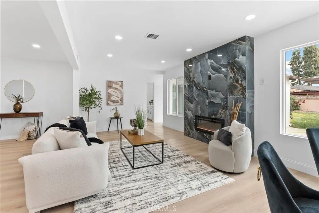 House in Downey, California, United States 1 - 18151840