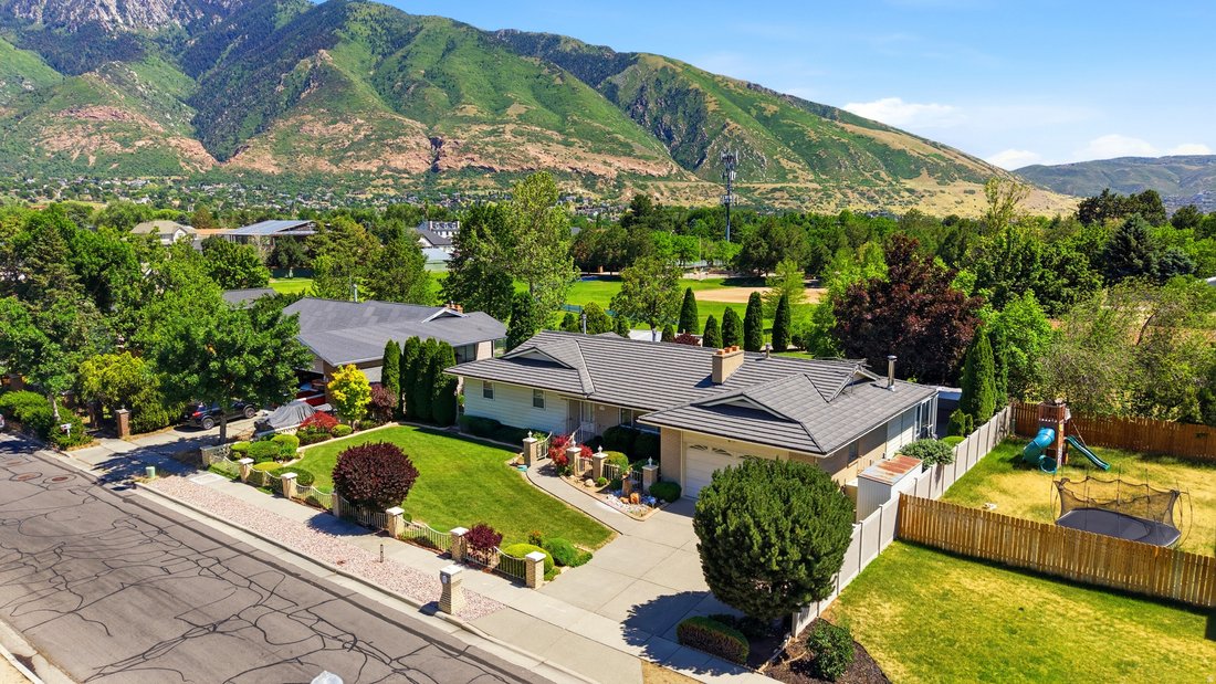 House in Sandy, Utah, United States 2 - 18152076