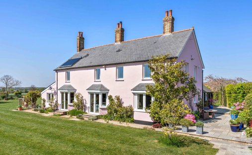 House in Ardeley, England 1