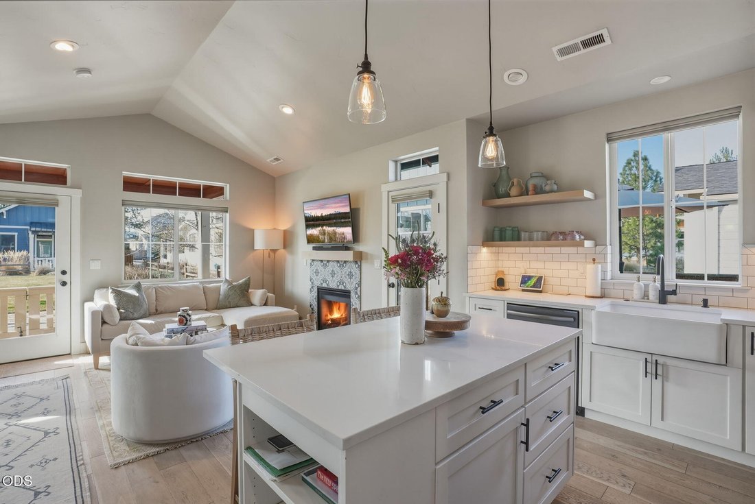 House in Sisters, Oregon, United States 4 - 17645203