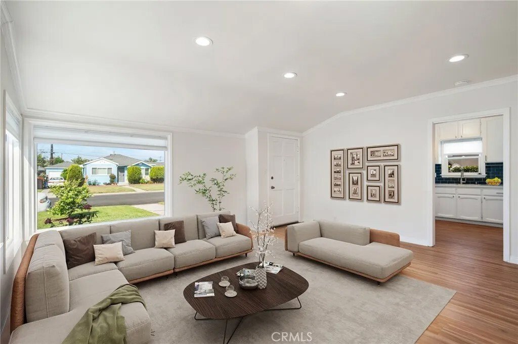 Condo in Gardena, California, United States 5 - 17710642