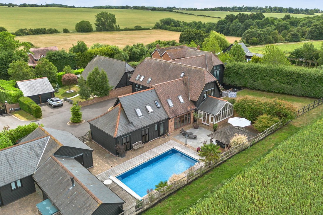 Anstey, England 2 - 15575919