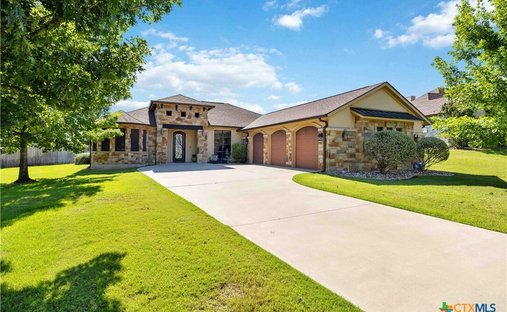 House in Salado, Texas, United States 1