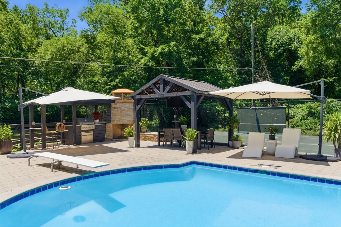 House in Forest Hills, Tennessee, United States 3 - 18151981