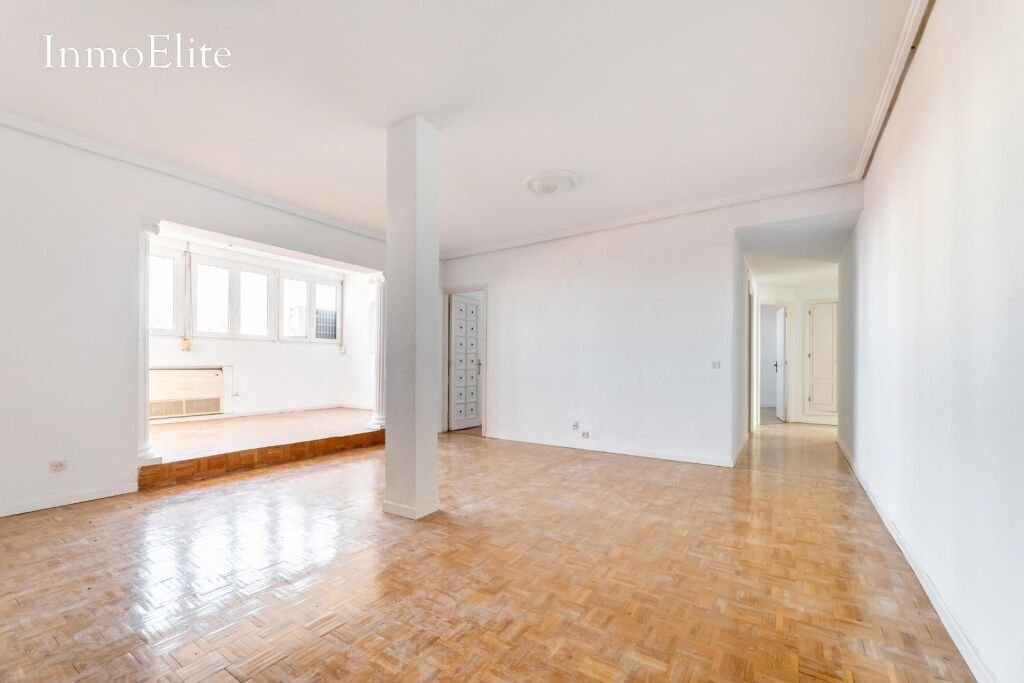 Apartment in Tetuan, Madrid, Spain 3 - 18151877