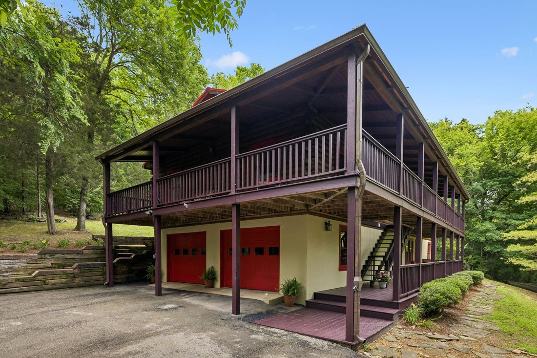 House in Thompson's Station, Tennessee, United States 5 - 18152044