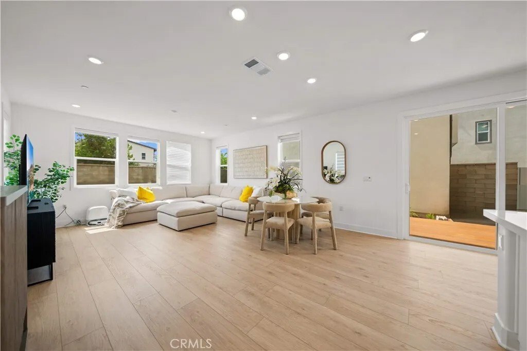 Condo in Irvine, California, United States 5 - 18151829