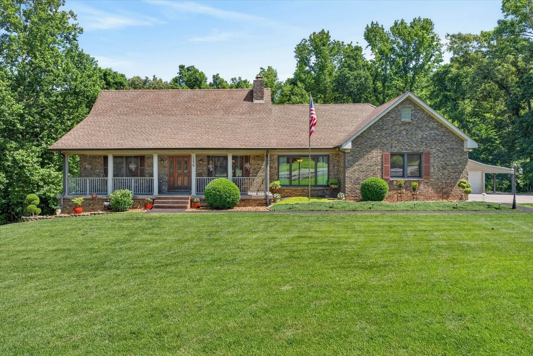 House in Clarksville, Tennessee, United States 1 - 18152042