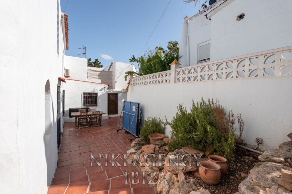House in Santa Eularia des Riu, Balearic Islands, Spain 3 - 18151977