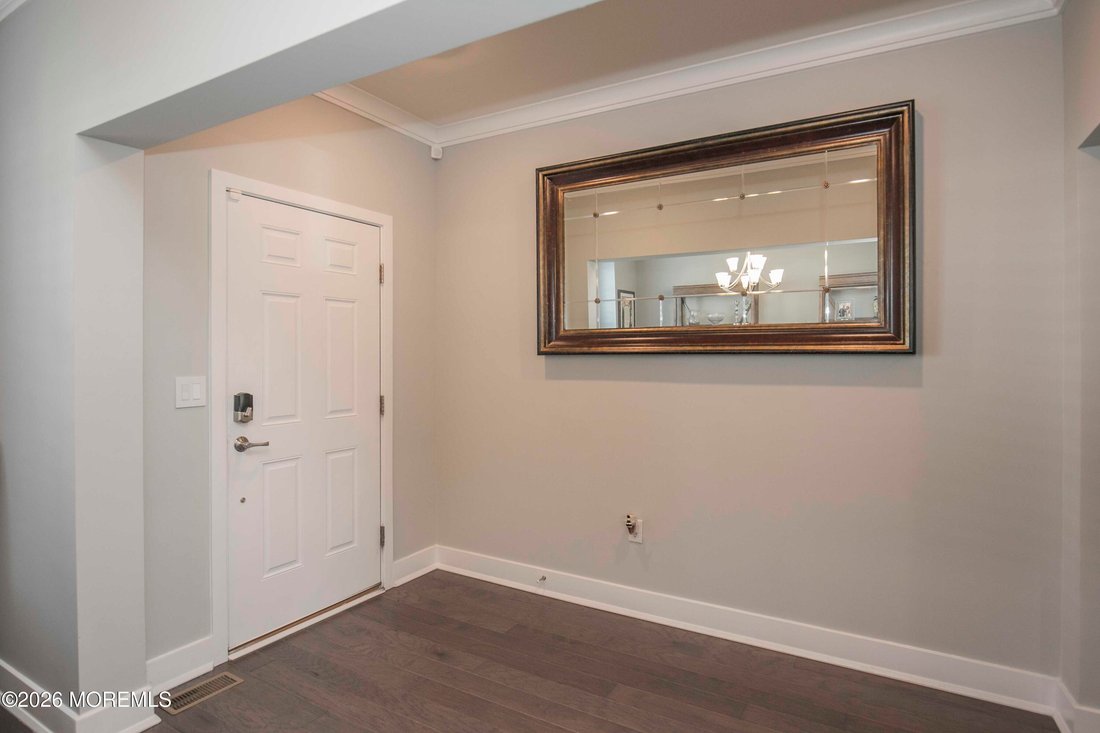 House in Tinton Falls, New Jersey, United States 4 - 18151749